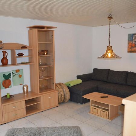 Burgauer Hof Apartment Bilik gambar