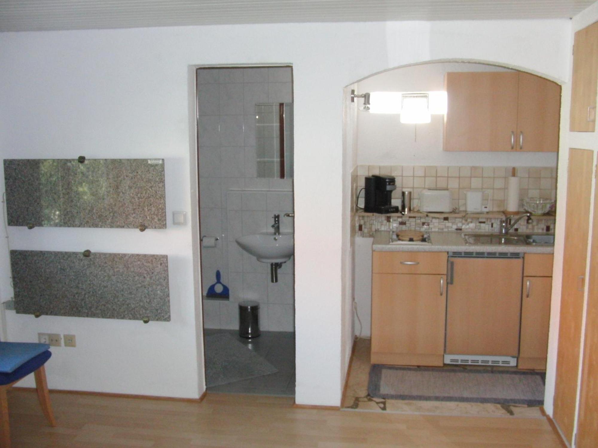 Burgauer Hof Apartment Bilik gambar