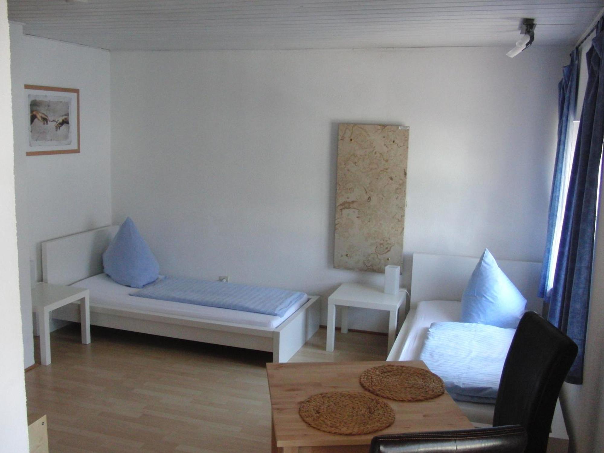 Burgauer Hof Apartment Bilik gambar